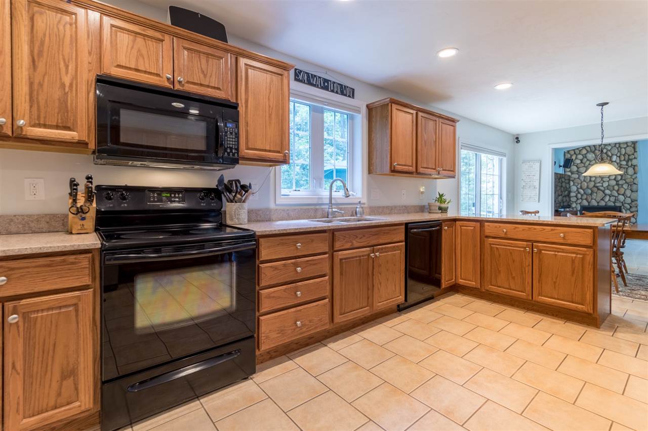 12 Elephant Rock Road Seabrook, NH 03874 - Photo 4 of 32