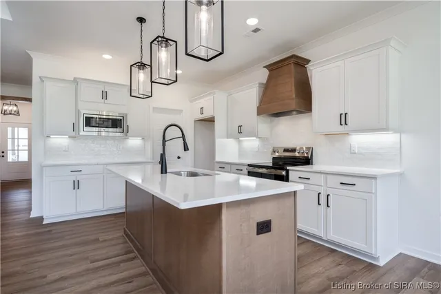 $425,000 | 7033 Oaken Lane, Lanesville, IN 47136