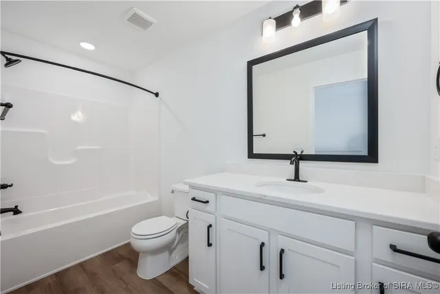 $425,000 | 7033 Oaken Lane, Lanesville, IN 47136