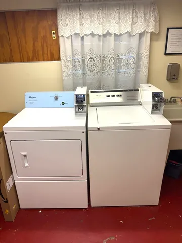 $1,150 | 6147 North Moody Avenue, Unit GARDEN, Chicago, IL 60646