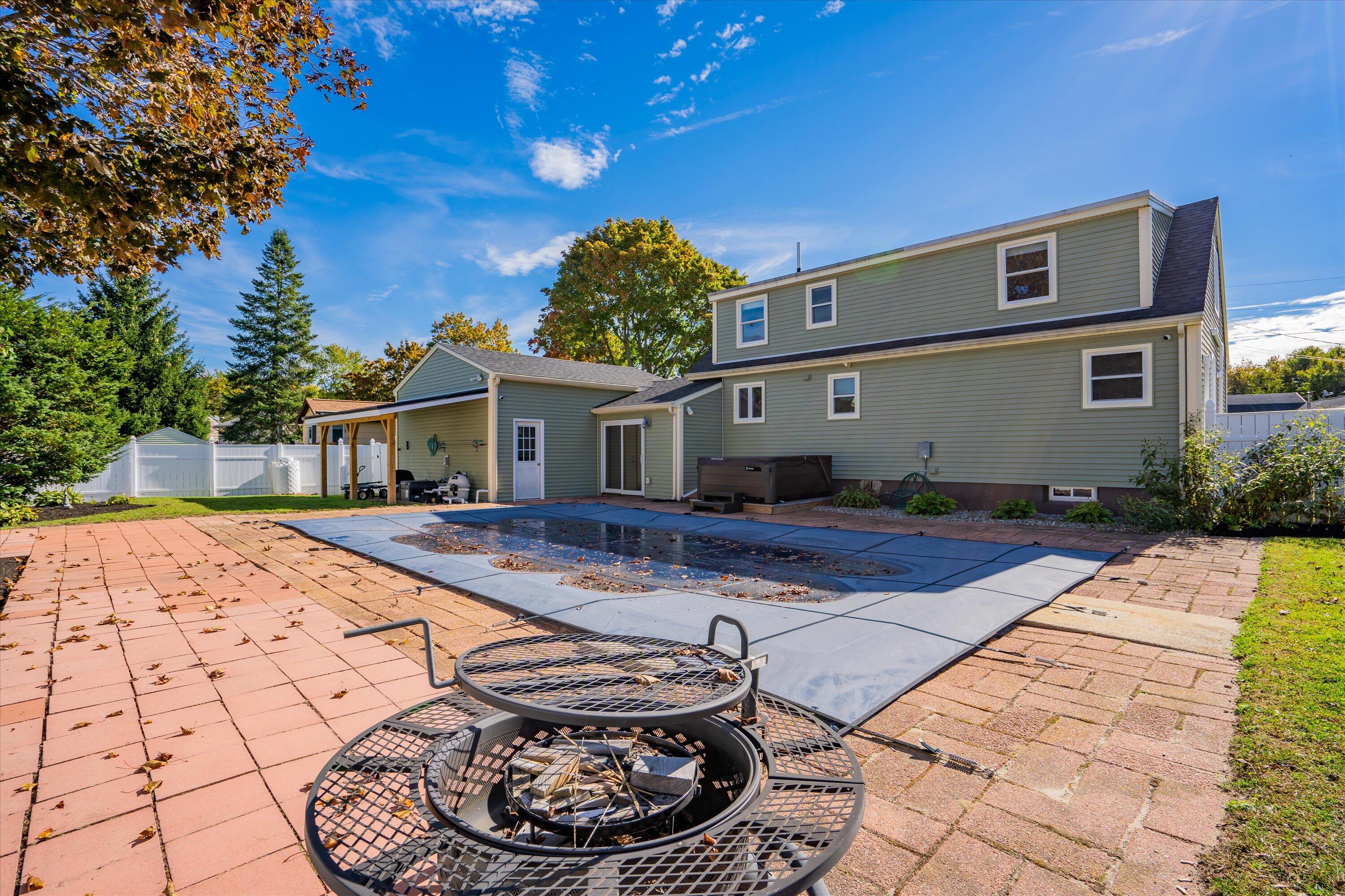 63 Constitution Drive Westbrook, ME 04092 - Photo 49 of 53 09-DSC06017