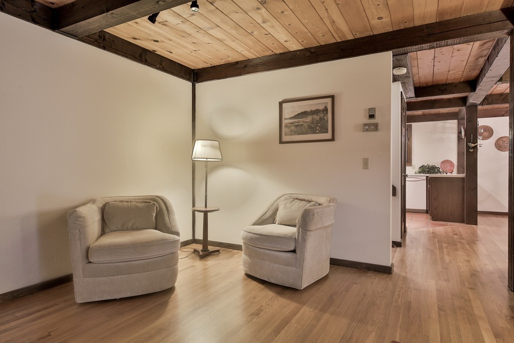 344 Upper North Row Road Sterling, MA 01564 - Photo 11 of 30 Gallery Image 11