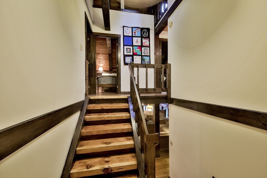 344 Upper North Row Road Sterling, MA 01564 - Photo 12 of 30 Gallery Image 12