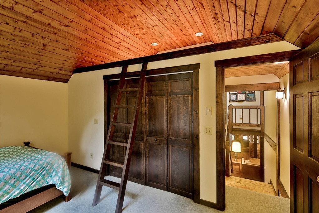 344 Upper North Row Road Sterling, MA 01564 - Photo 15 of 30 Gallery Image 15