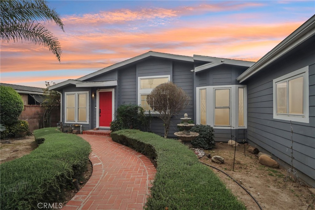 Virtual twilight - front single family home