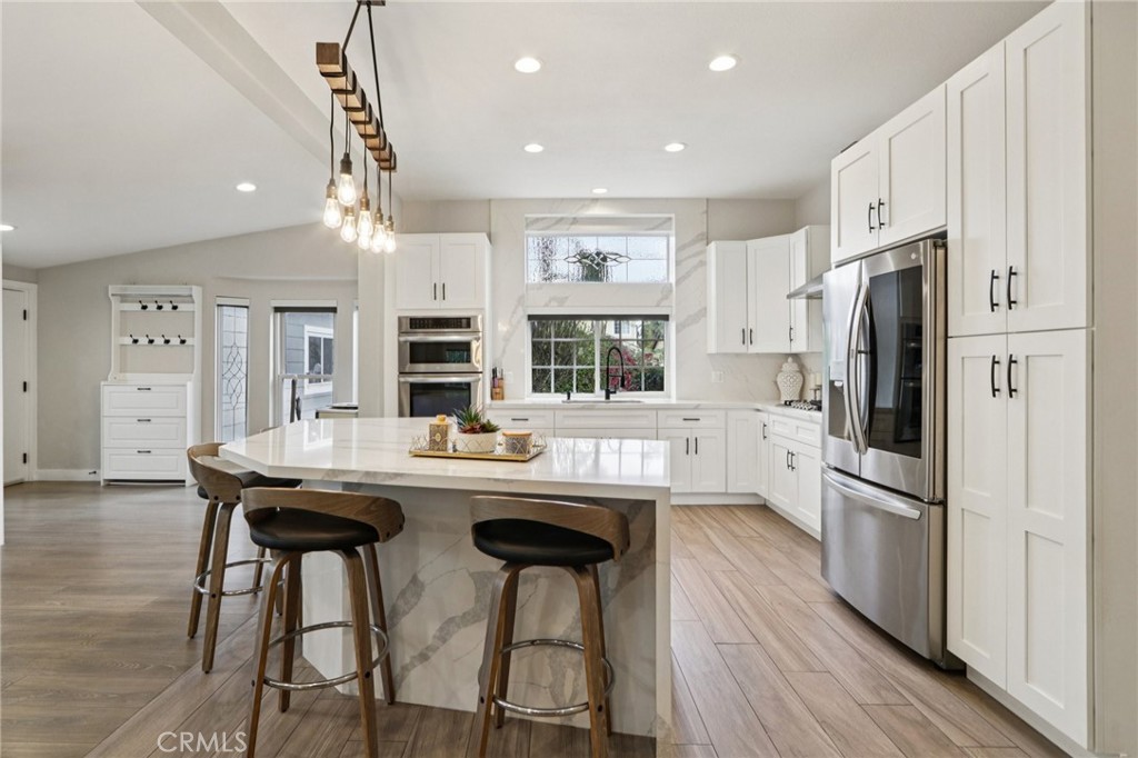 18320 Ingomar Street Reseda, CA 91335 - Photo 12 of 75