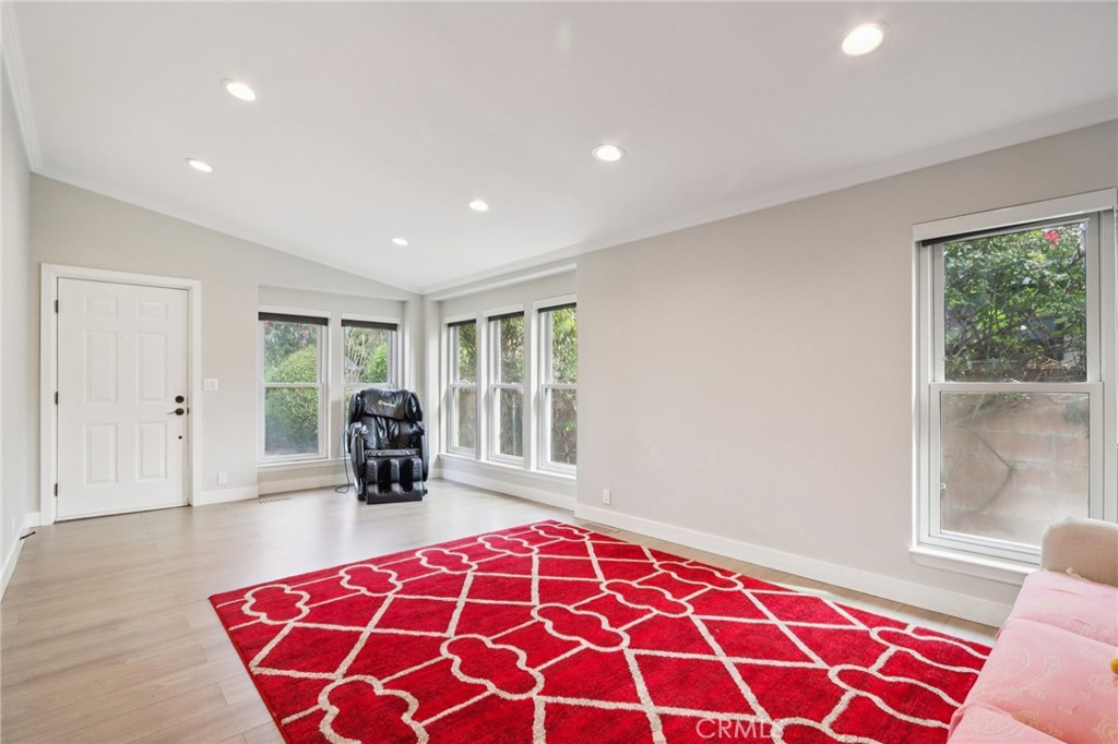 18320 Ingomar Street Reseda, CA 91335 - Photo 3 of 75