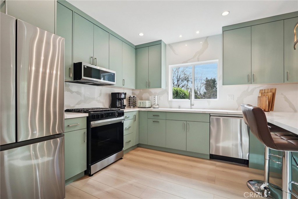 18320 Ingomar Street Reseda, CA 91335 - Photo 46 of 75