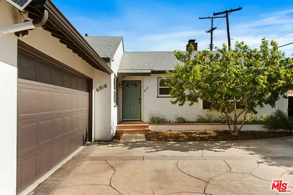 $880,000 | 6818 Varna Avenue, Van Nuys, CA 91405