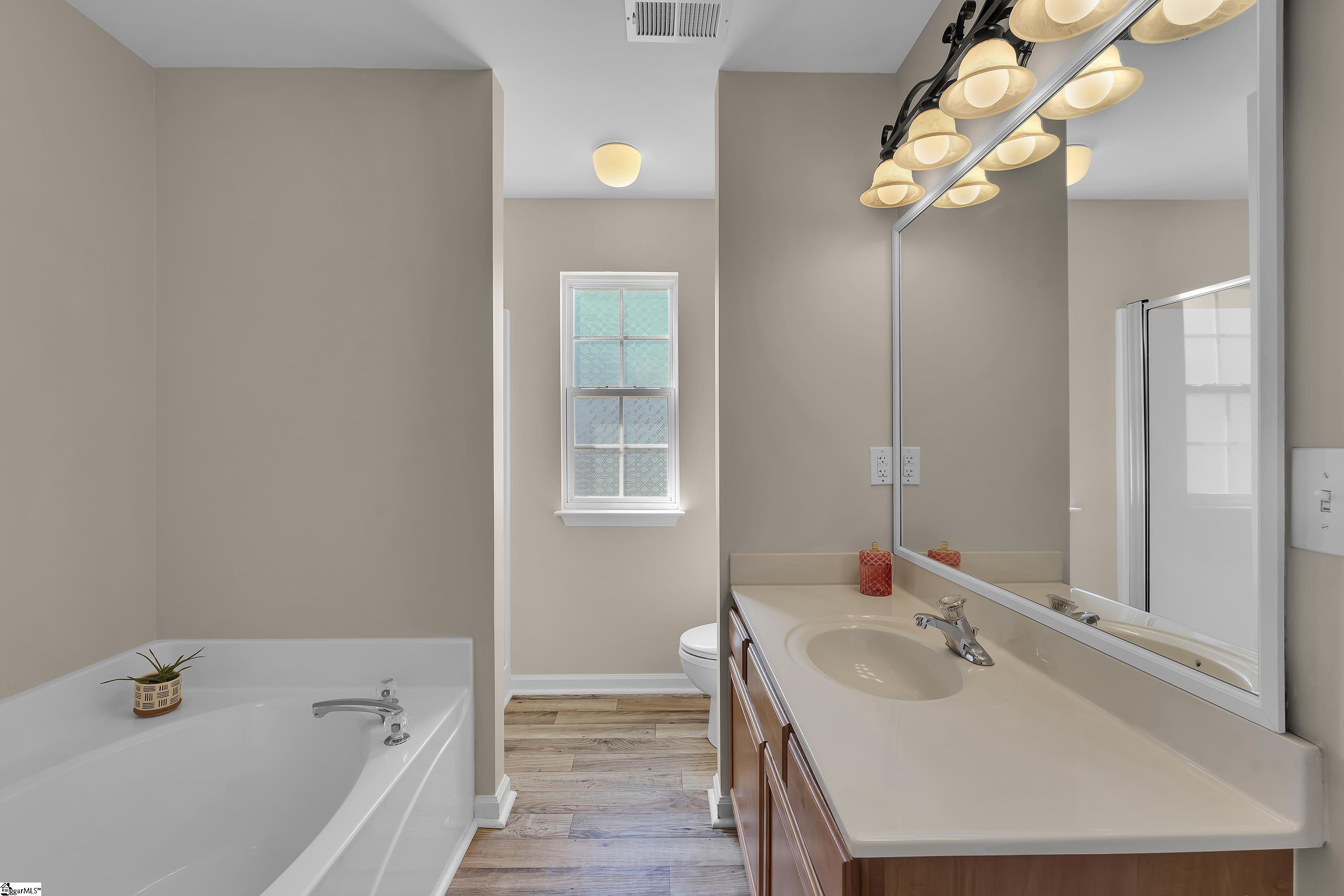 415 Scarlet Oak Drive Fountain Inn, SC 29644 - Photo 19 of 40