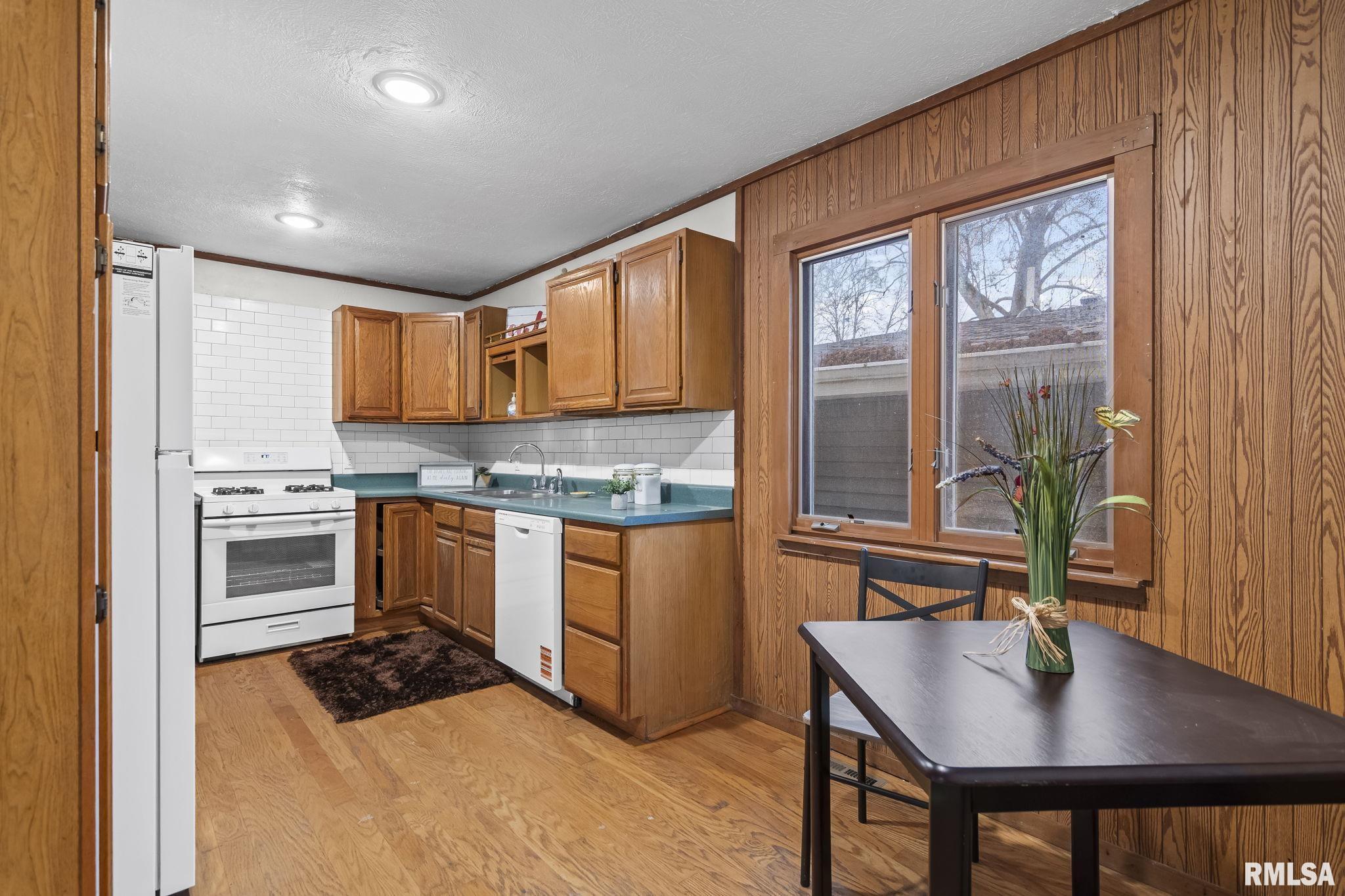 1656 West Adams Street Springfield, IL 62704 - Photo 12 of 38