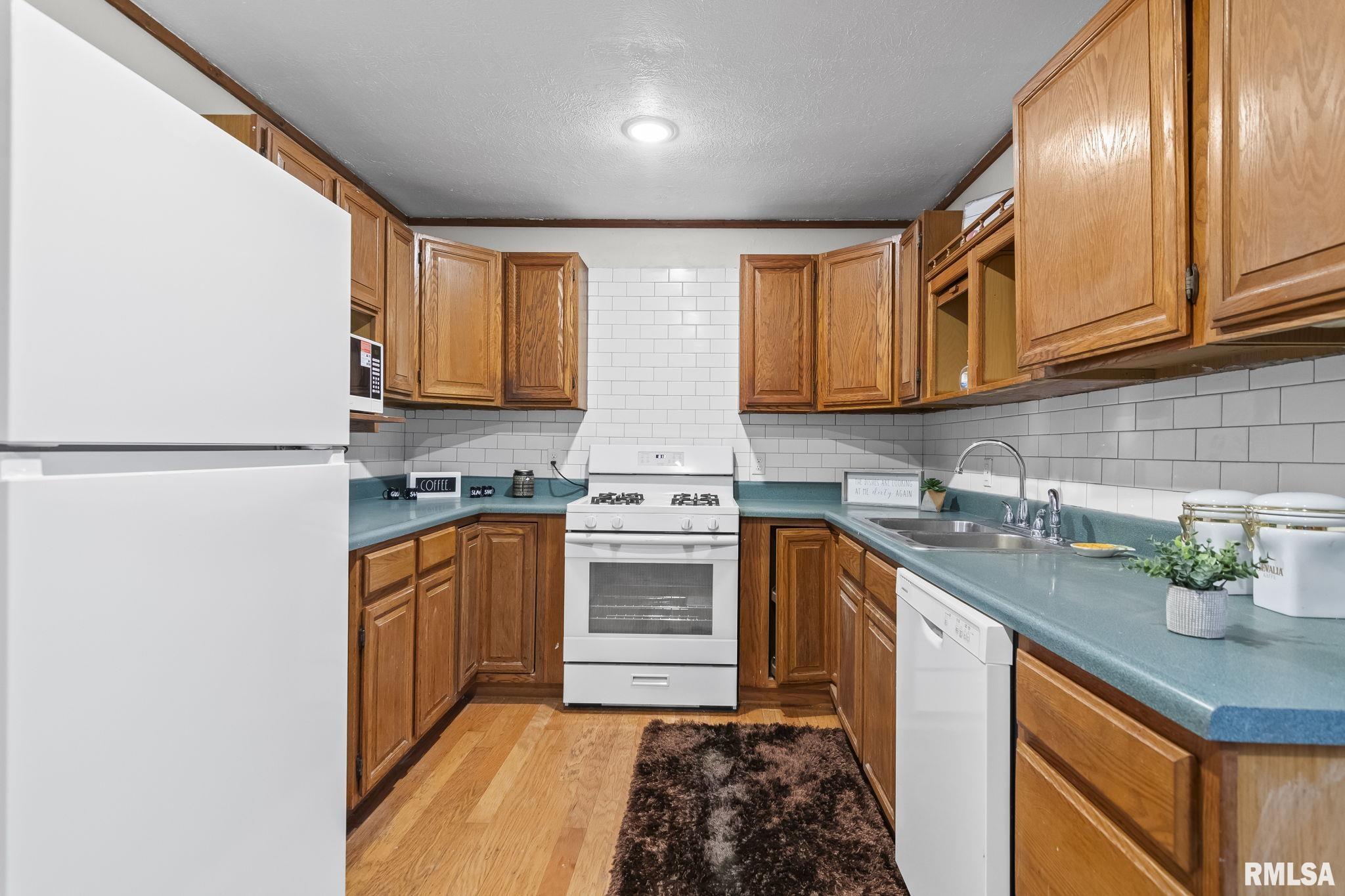 1656 West Adams Street Springfield, IL 62704 - Photo 10 of 38