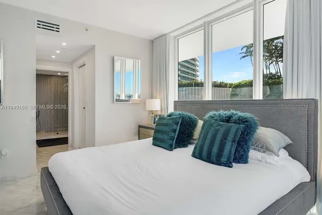 $8,500 | 540 West Avenue, Unit 411, Miami Beach, FL 33139