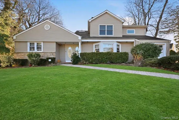 $1,900,000 | 734 Berry Court, West Hempstead, NY 11552