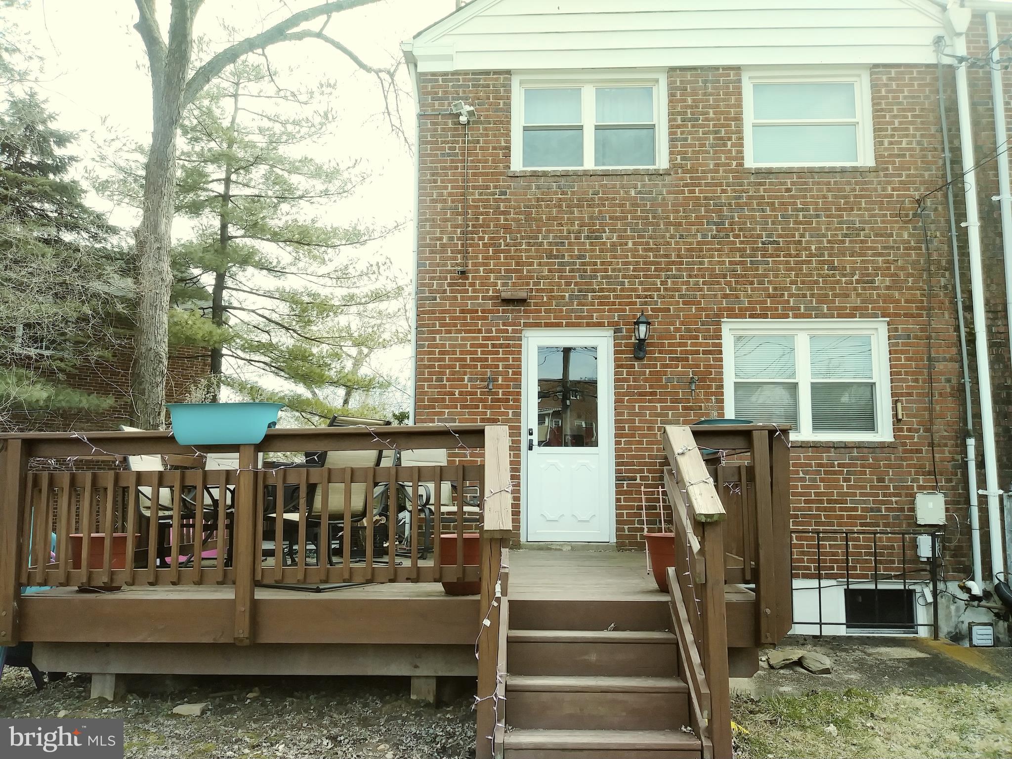 1370 Deanwood Road Baltimore, MD 21234 - Photo 22 of 25 Deck