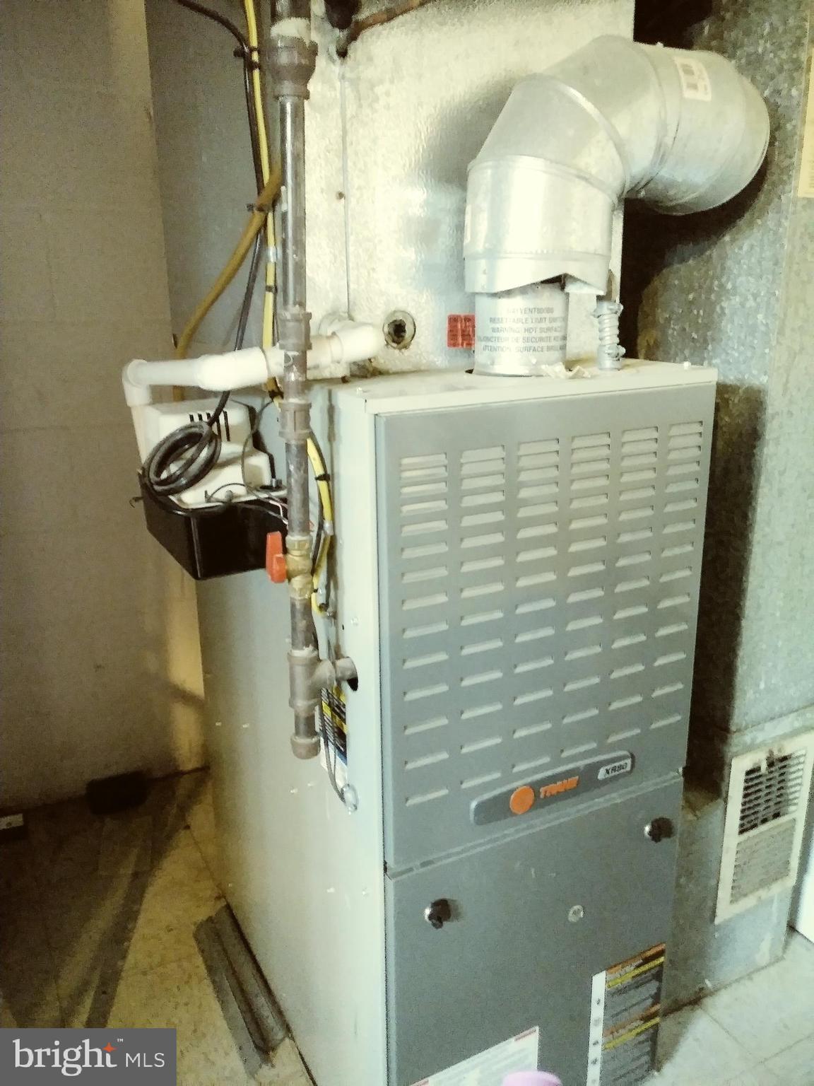 1370 Deanwood Road Baltimore, MD 21234 - Photo 23 of 25 Trane Hvac
