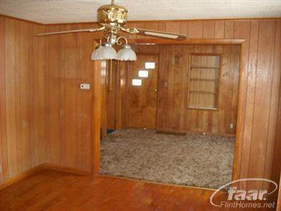 7322 West Vienna Road Clio, MI 48420 - Photo 3 of 21 20144137-2.JPG