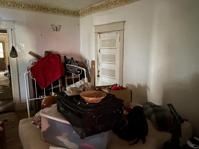 $14,900 | 2306 South Washington Street, Marion, IN 46953