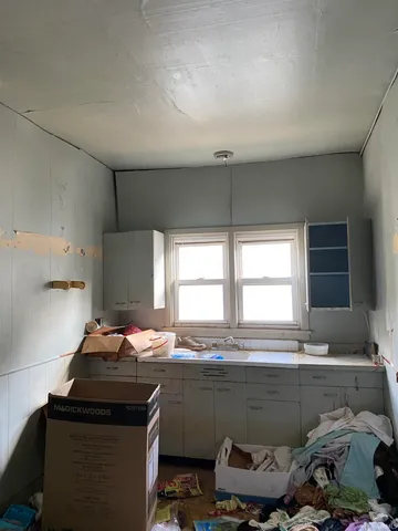 $14,900 | 2306 South Washington Street, Marion, IN 46953