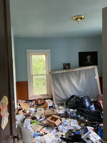 $14,900 | 2306 South Washington Street, Marion, IN 46953