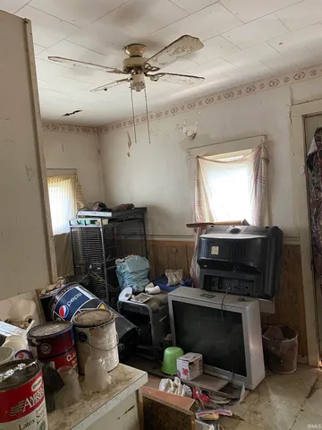 $14,900 | 2306 South Washington Street, Marion, IN 46953