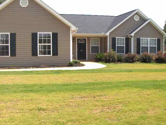 155 Ponder Road Greer, SC 29651 - Photo 2 of 25 Gallery Image 2