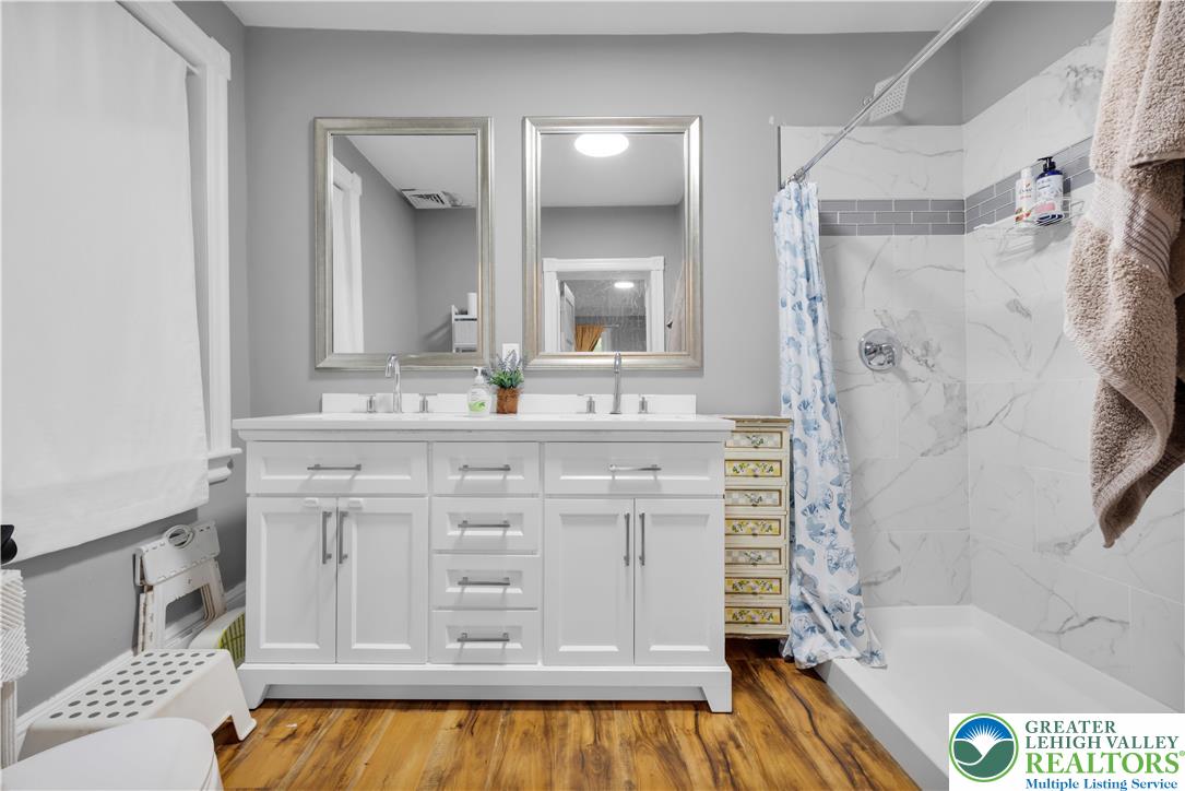 5055 Memorial Road Schnecksville, PA 18078 - Photo 11 of 27