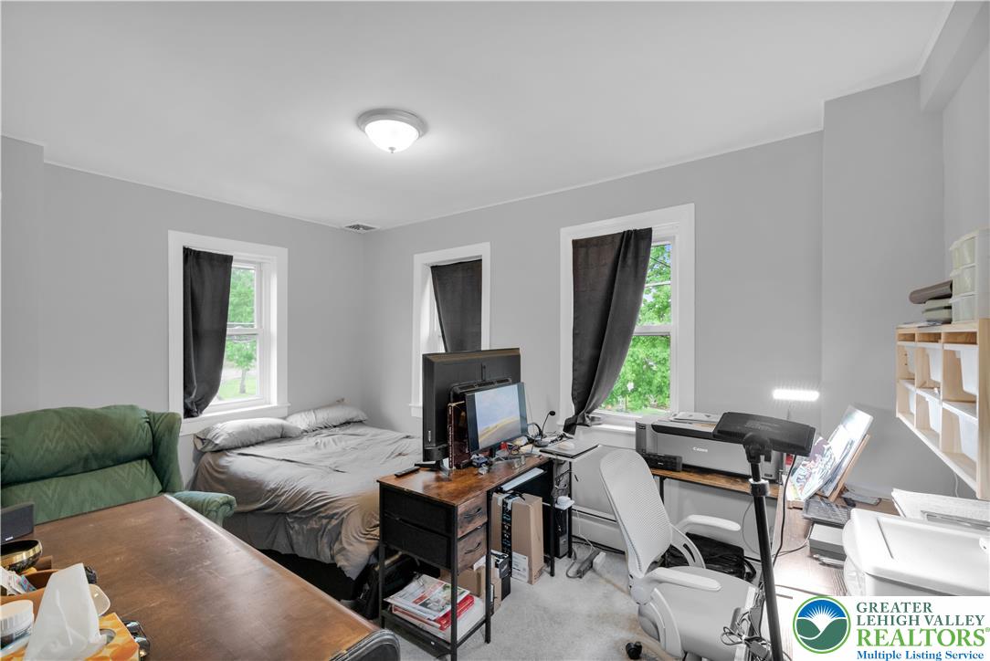 5055 Memorial Road Schnecksville, PA 18078 - Photo 19 of 27