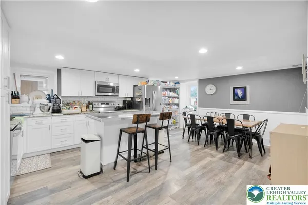 $549,900 | 5055 Memorial Road, Schnecksville, PA 18078