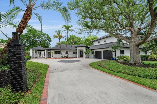 $1,000,000 | 2521 Lake Ellen Drive, Tampa, FL 33618