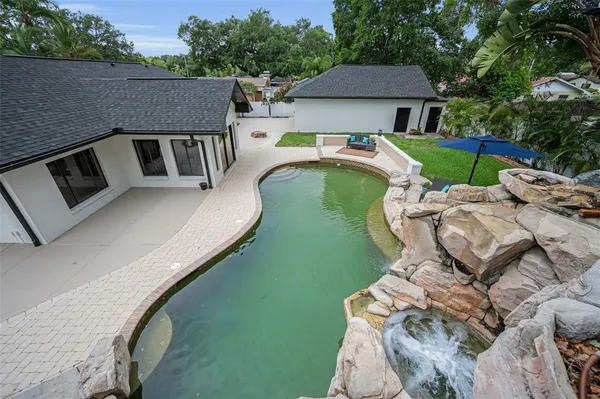 $1,000,000 | 2521 Lake Ellen Drive, Tampa, FL 33618