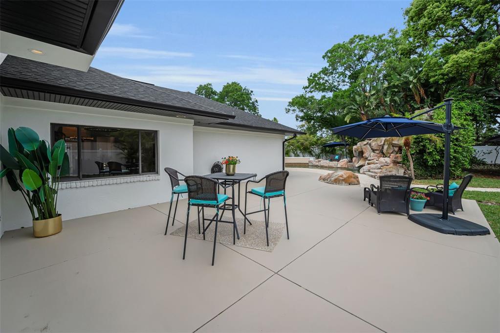 2521 Lake Ellen Drive Tampa, FL 33618 - Photo 68 of 73