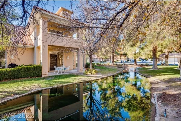 $2,595 | 4992 Crooked Stick Way, Las Vegas, NV 89113