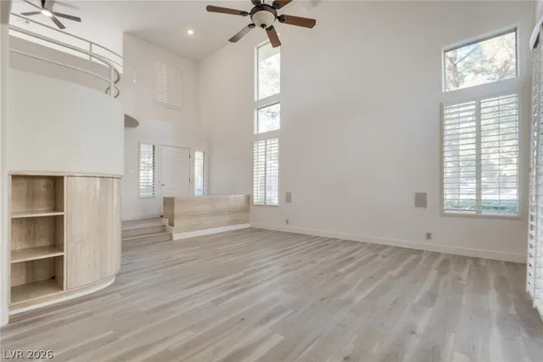 $2,595 | 4992 Crooked Stick Way, Las Vegas, NV 89113