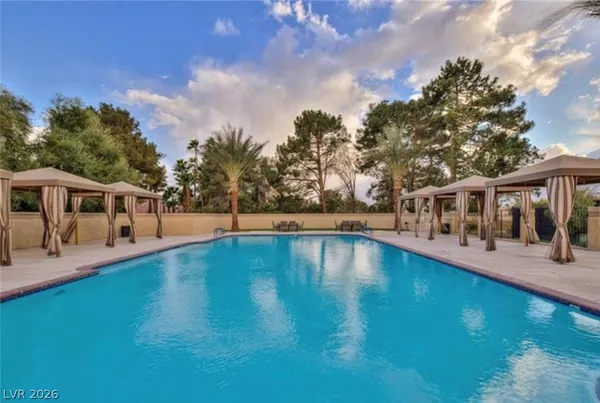 $2,595 | 4992 Crooked Stick Way, Las Vegas, NV 89113