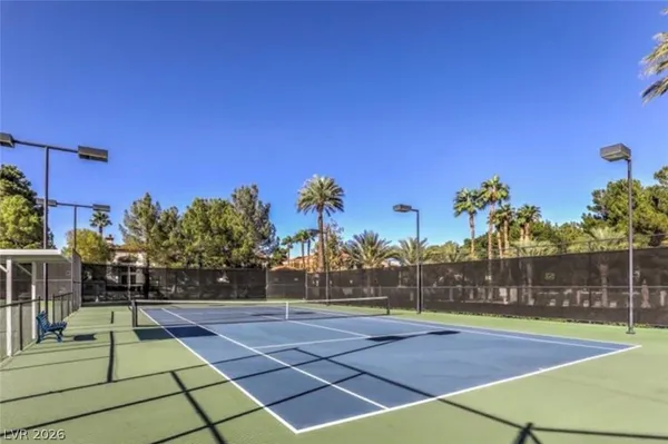 $2,595 | 4992 Crooked Stick Way, Las Vegas, NV 89113