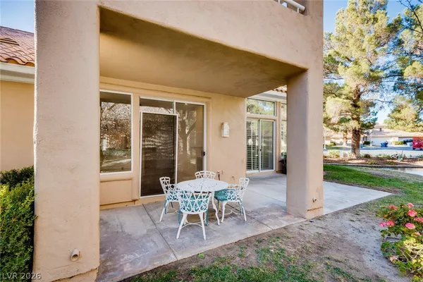 $2,595 | 4992 Crooked Stick Way, Las Vegas, NV 89113