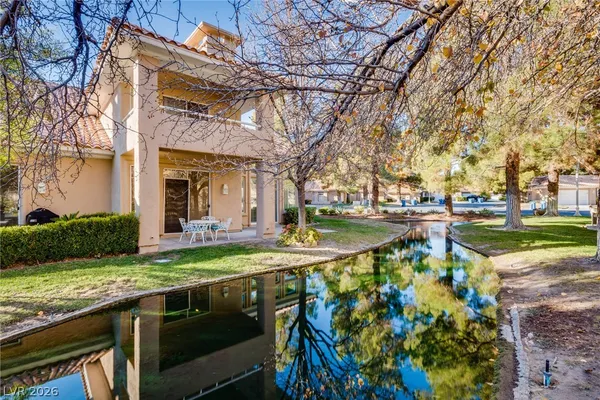 $2,595 | 4992 Crooked Stick Way, Las Vegas, NV 89113