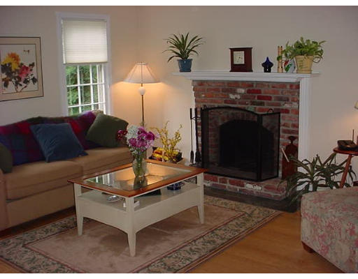 3 Assabet Road Westford, MA 01886 - Photo 2 of 7 Gallery Image 2