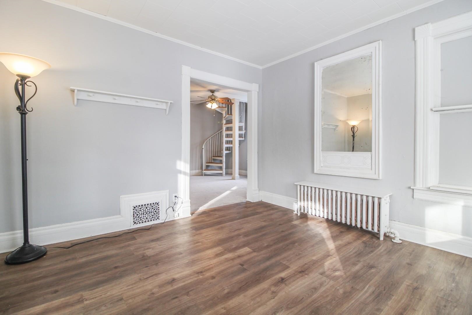 407 South Jackson Street Waterloo, WI 53594 - Photo 13 of 57