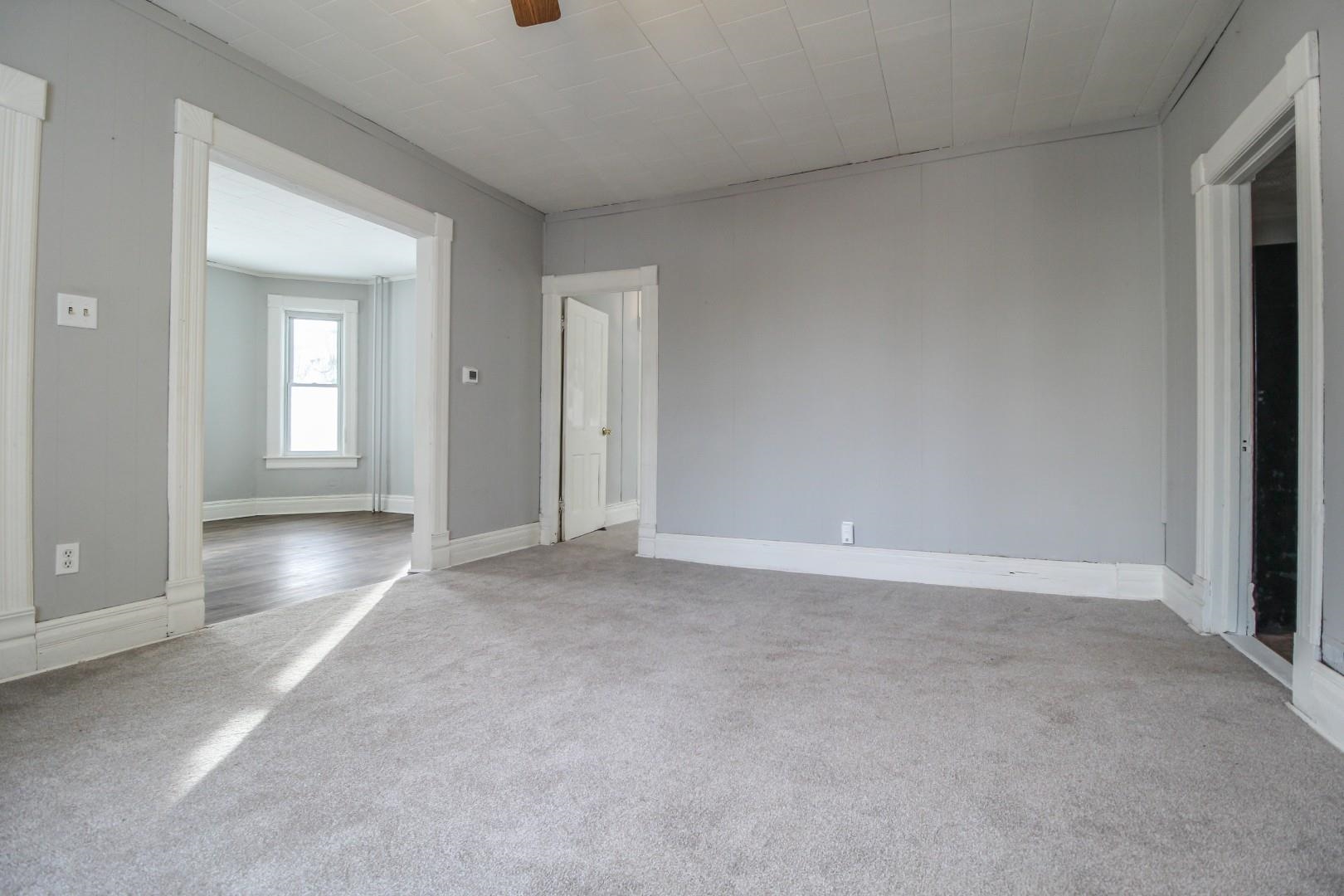 407 South Jackson Street Waterloo, WI 53594 - Photo 18 of 57