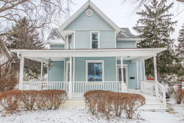 $229,900 | 407 South Jackson Street, Waterloo, WI 53594