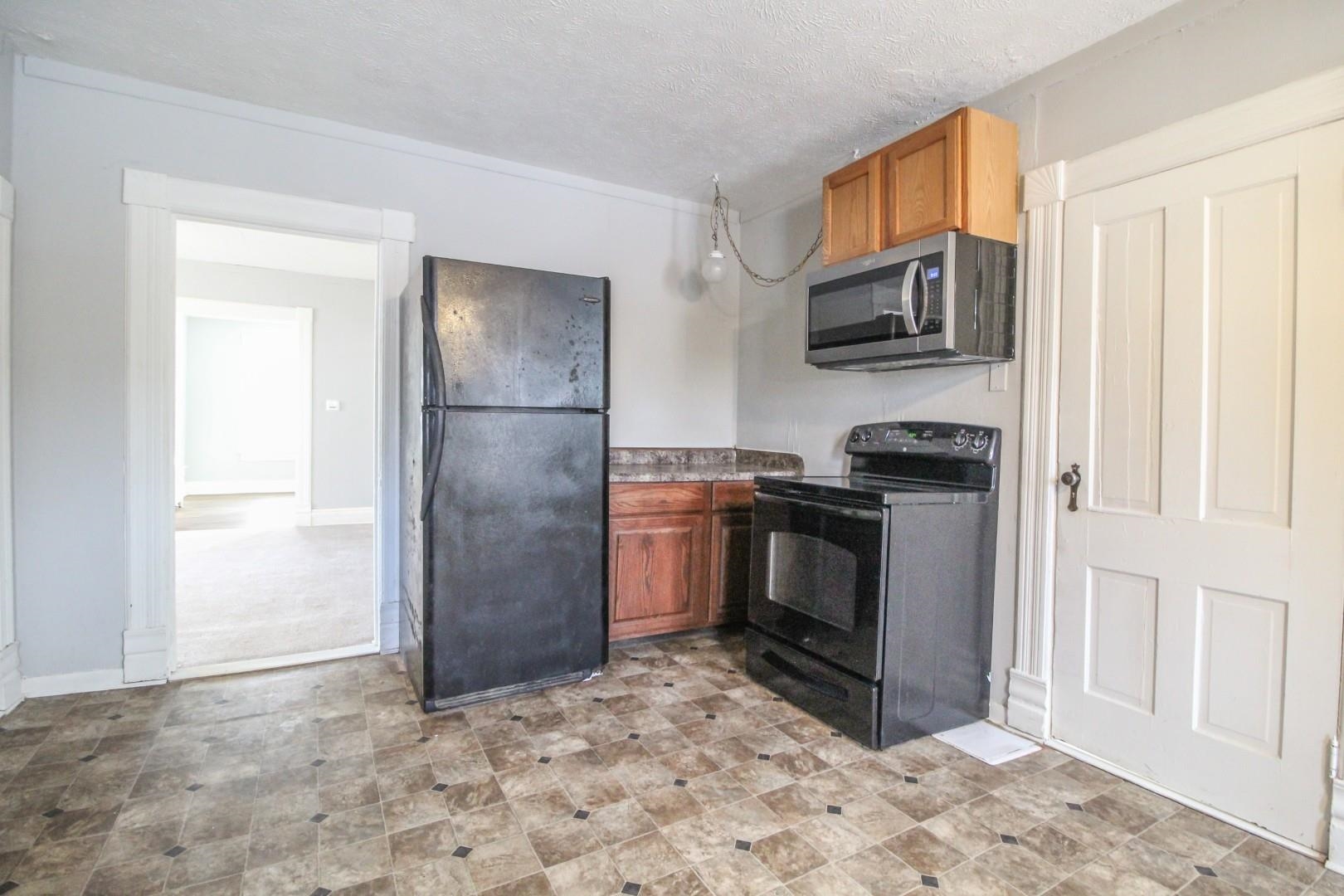 407 South Jackson Street Waterloo, WI 53594 - Photo 21 of 57