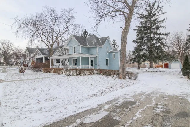 $229,900 | 407 South Jackson Street, Waterloo, WI 53594