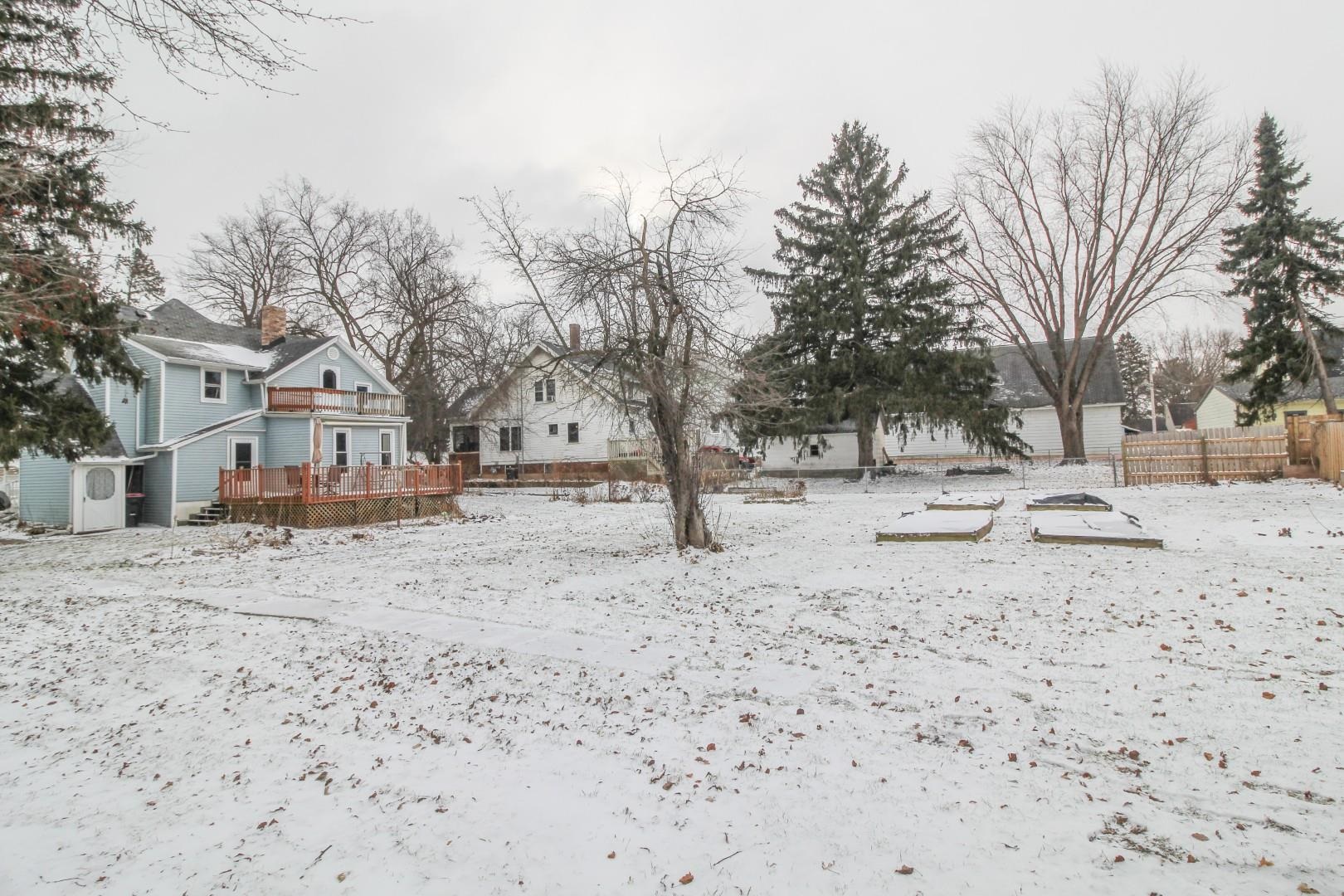 407 South Jackson Street Waterloo, WI 53594 - Photo 55 of 57