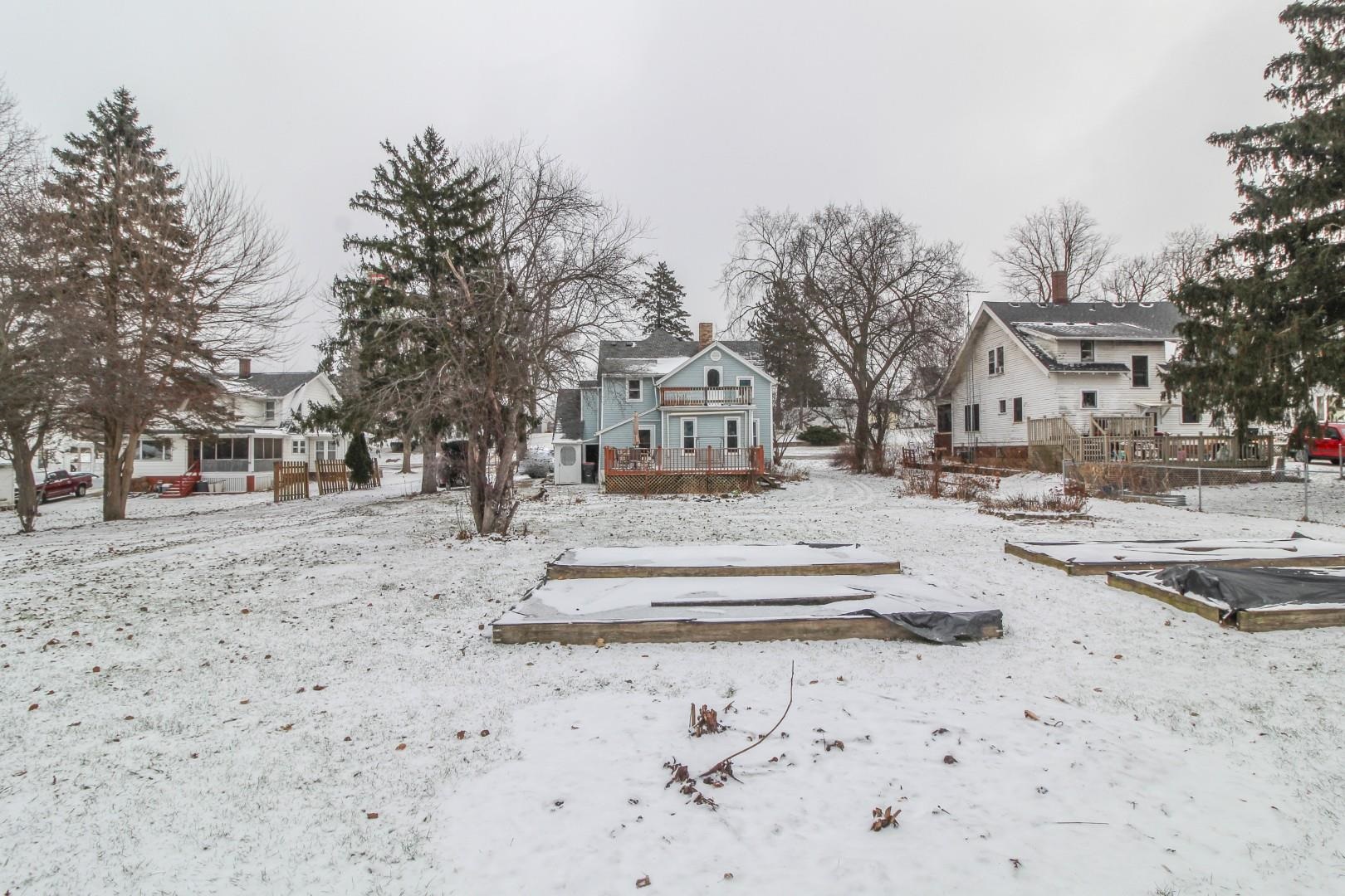 407 South Jackson Street Waterloo, WI 53594 - Photo 56 of 57