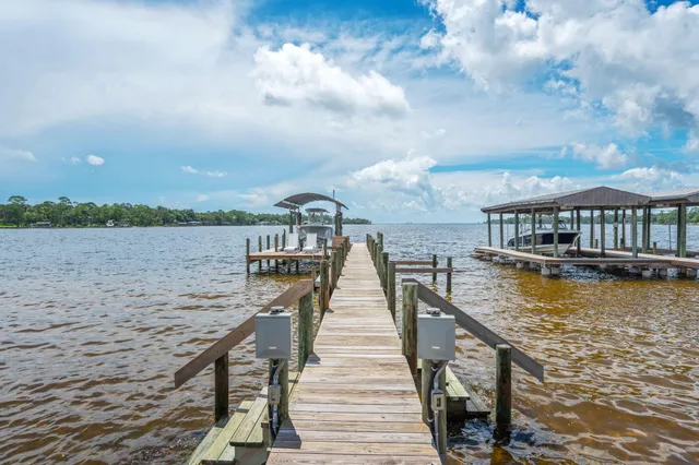 $649,000 | 3 Bayshore Point, Valparaiso, FL 32580