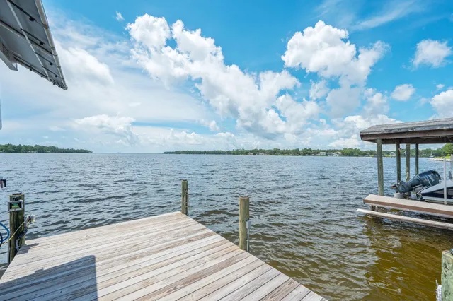 $649,000 | 3 Bayshore Point, Valparaiso, FL 32580