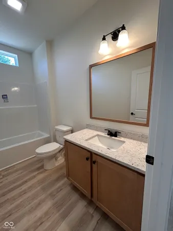 $329,900 | 1309 North 8th Street, Elwood, IN 46036