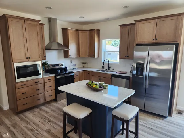 $329,900 | 1309 North 8th Street, Elwood, IN 46036